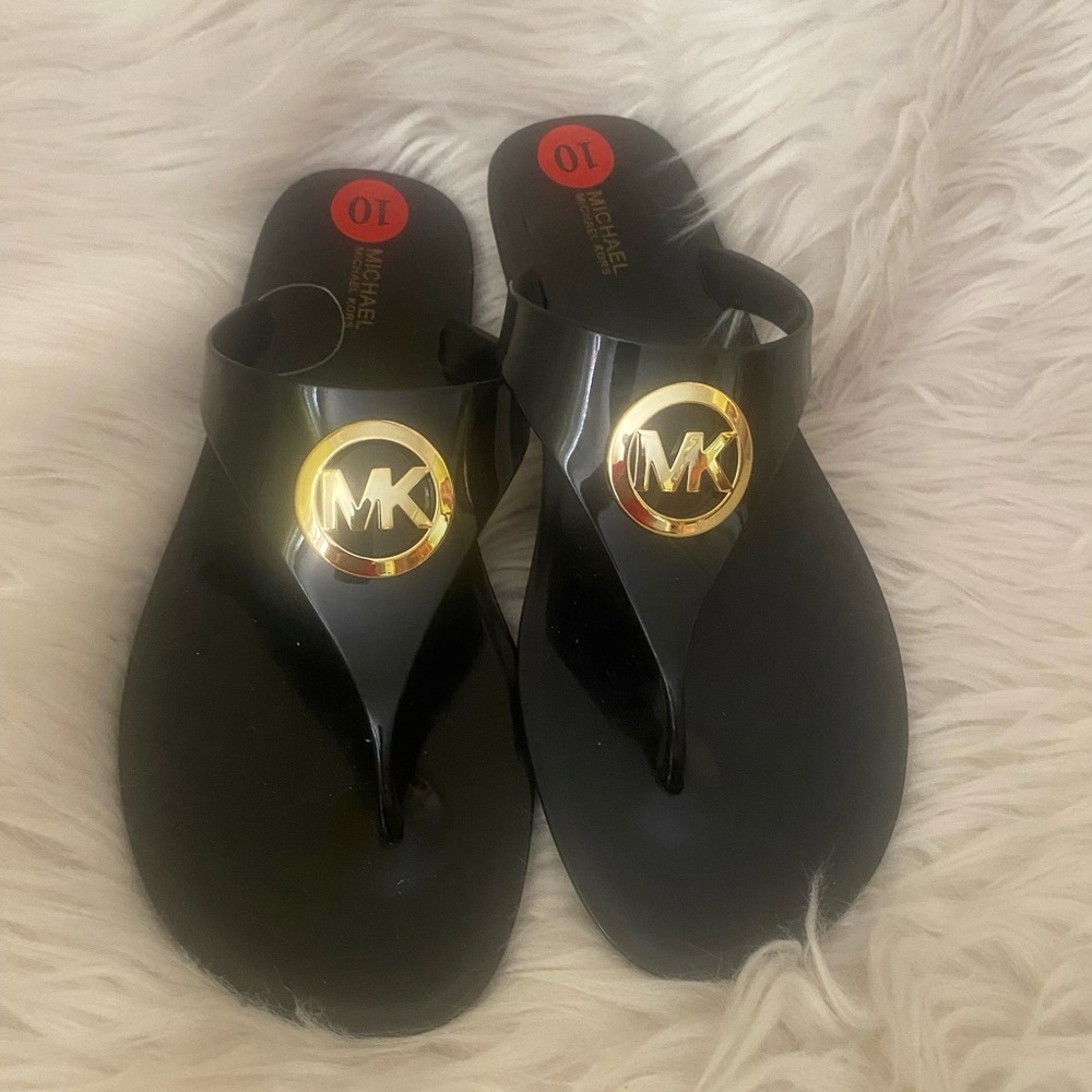 New Michael Kors thong sandals